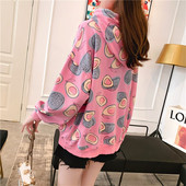 Γυναικείο φούτερ φαρδύ με έγχρωμη απλικέ και κουκούλα