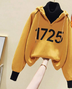 Hanorac de iarnă pentru femei cu inscripție