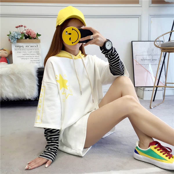 Hanorac de dama model gratuit cu cravate si inscriptionare