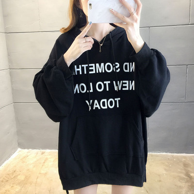 Γυναικείο φαρδύ φούτερ με απλικέ χρώματος