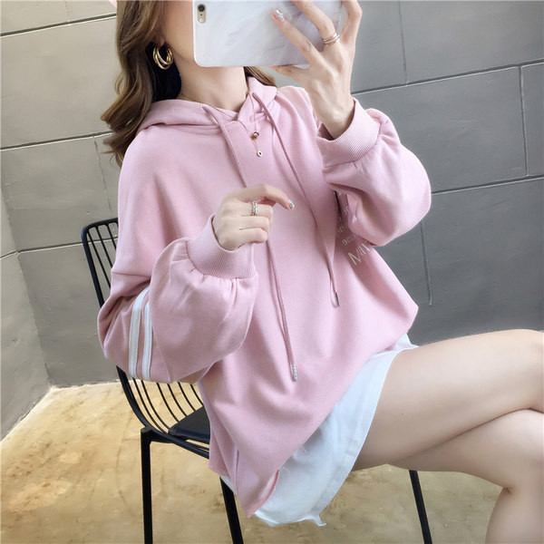 Női pulóver kapucnival és nyakkendővel, két színben