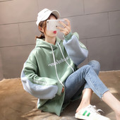 Hanorac larg de damă cu inscripție și cravate