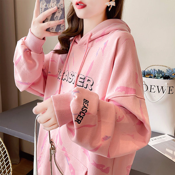 Hanorac de damă gratuit cu glugă - două modele