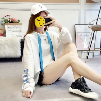 Hanorac larg de dama cu gluga si buzunar