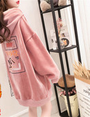 Széles női pulóver rátéttel - két színben