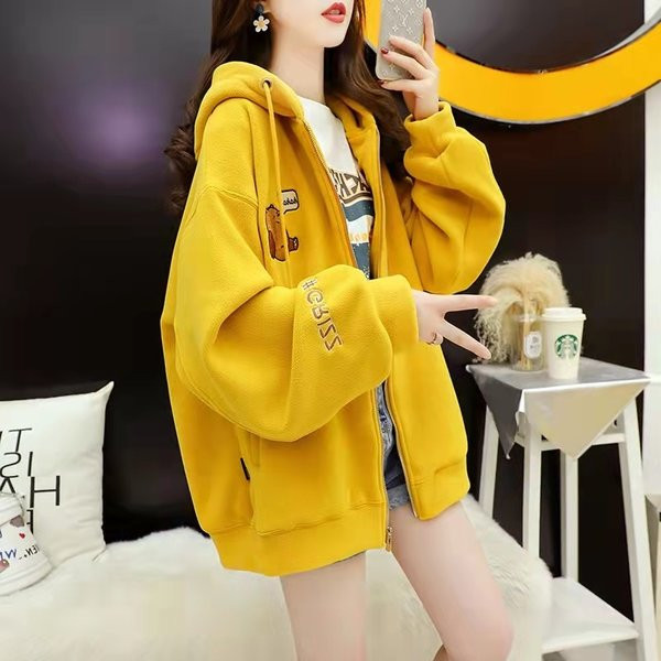 Férfi pulóver cipzárral és rátéttel, két színben