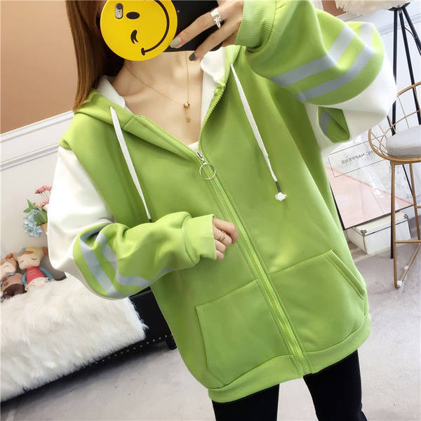 Καθημερινή φούτερ με κουκούλα - δύο μοντέλα