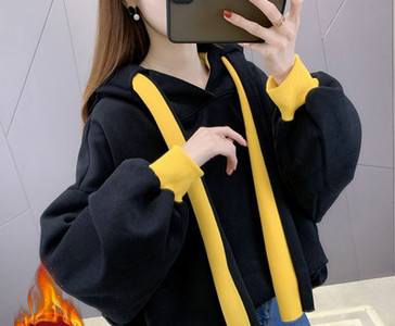 Γυναικείο χειμωνιάτικο φούτερ με κουκούλα