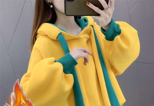 Γυναικείο χειμωνιάτικο φούτερ με κουκούλα