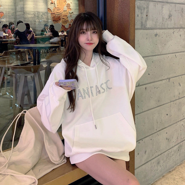 Φαρδύ μοντέλο γυναικείο φούτερ με επιγραφή