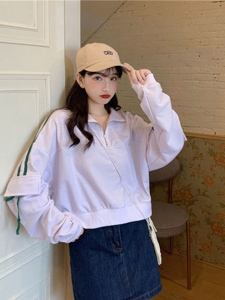 Női rövid pulóver cipzárral, három színben