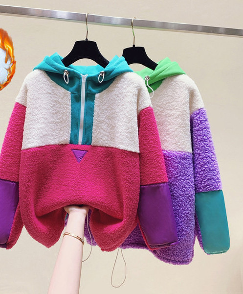 Γυναικείο χειμωνιάτικο φούτερ με κουκούλα και κορδόνια