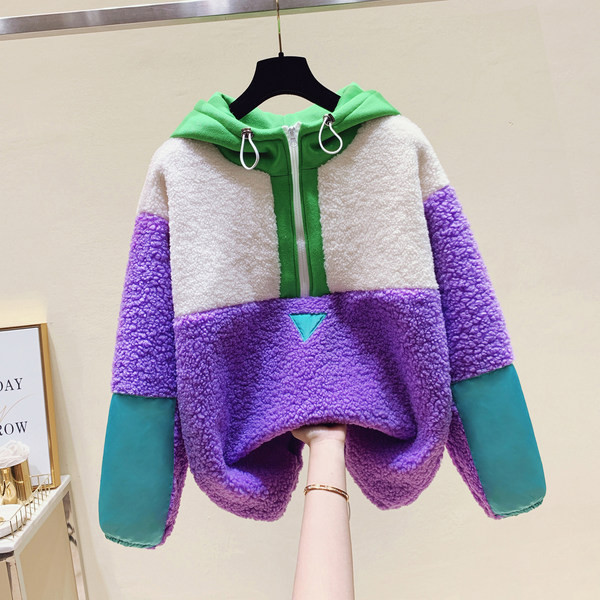 Γυναικείο χειμωνιάτικο φούτερ με κουκούλα και κορδόνια