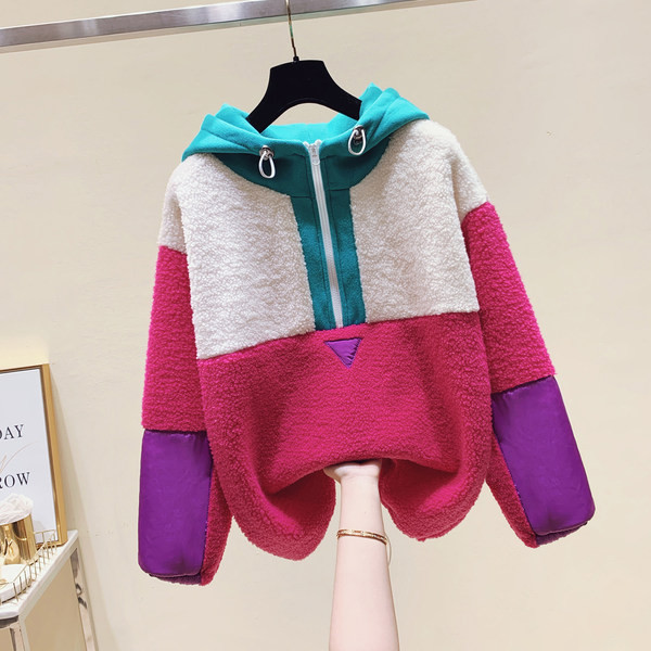 Γυναικείο χειμωνιάτικο φούτερ με κουκούλα και κορδόνια