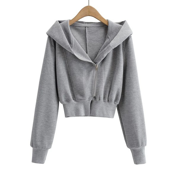 Κοντό καθημερινό φούτερ με ασύμμετρο κούμπωμα