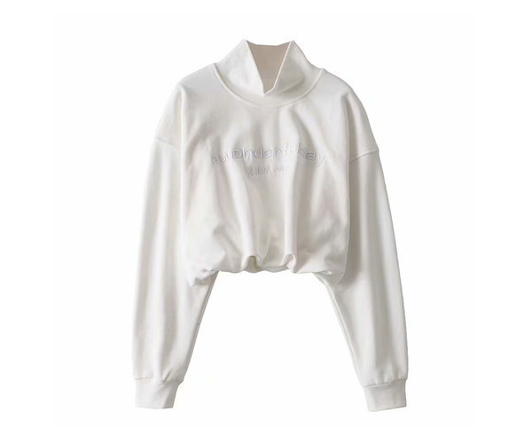 Hanorac de dama cu guler inalt