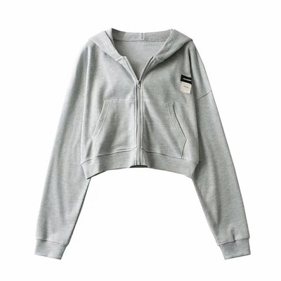 Hanorac scurt de dama cu emblema si gluga