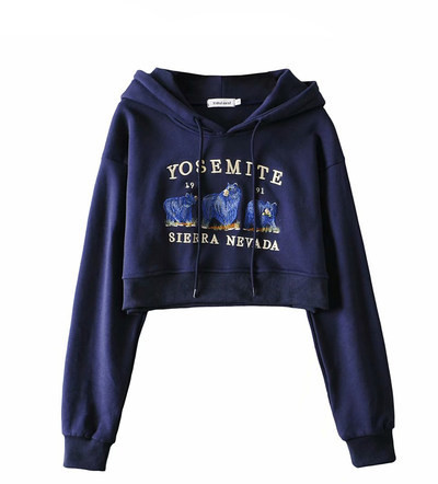 Új modell rövid női pulóver kapucnival és mintával