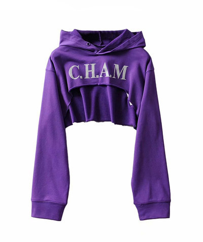 Κοντό γυναικείο φούτερ με επιγραφή σε δύο χρώματα