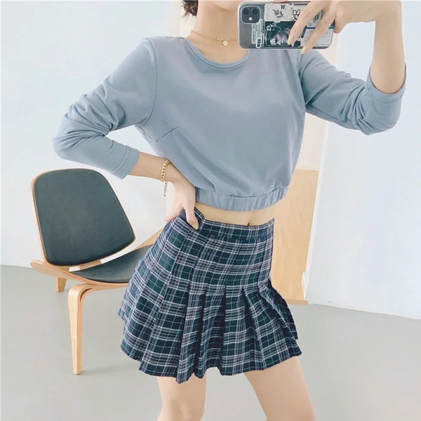 Дамска блуза с обло деколте и ластик