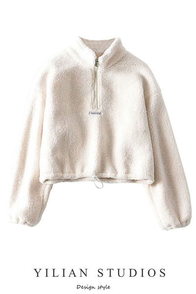 Κοντό γυναικείο φούτερ με φερμουάρ