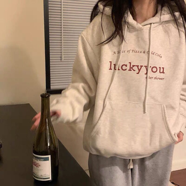 Γυναικείο φαρδύ φούτερ με κουκούλα και επιγραφή