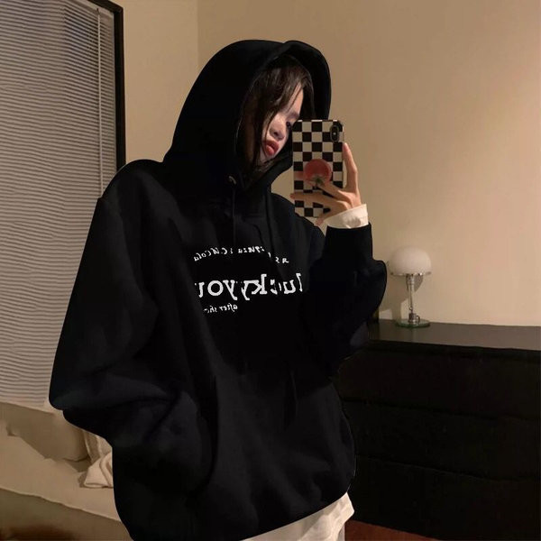 Γυναικείο φαρδύ φούτερ με κουκούλα και επιγραφή