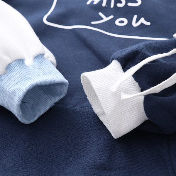 Γυναικείο φούτερ φαρδύ μοντέλο σε πολλά μοντέλα