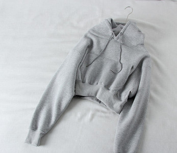 Hanorac de damă model gratuit cu glugă