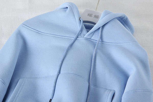 Hanorac de damă model gratuit cu glugă