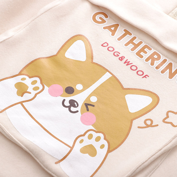 Φαρδύ ζεστό φούτερ με έγχρωμη στάμπα