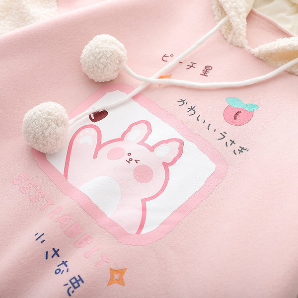 Női meleg pulóver színes applikációval - különböző modellek