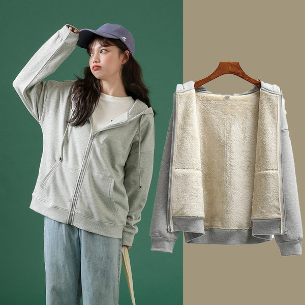 Női pulóver pehely béléssel és kapucnival - három színben