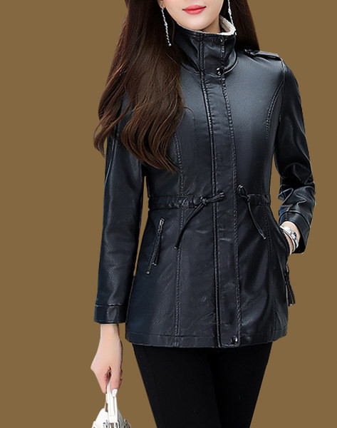 Öko bőrből készült női kabát vastag béléssel és magas gallérral