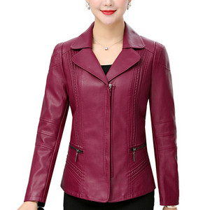 Ženska kožna jakna s klasičnim ovratnikom i džepom