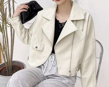 Νέο μοντέλο από οικολογικό δερμάτινο μπουφάν με φερμουάρ