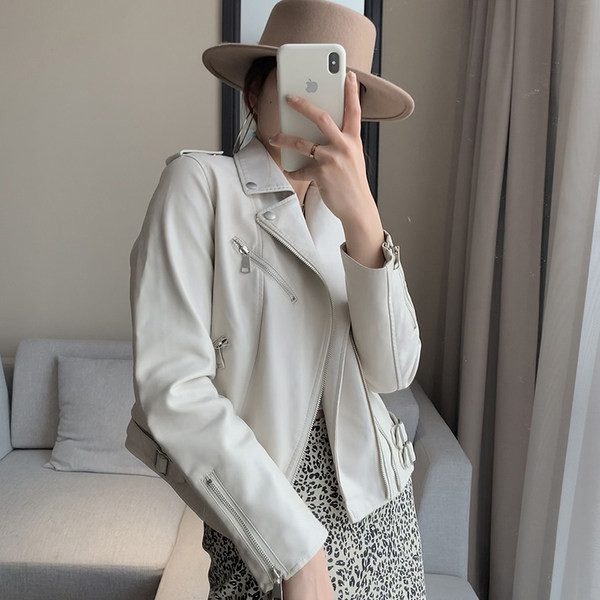 Tavaszi női kabát eko bőrből három színben