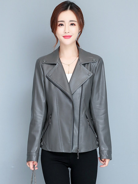 Női bőrdzseki zsebekkel