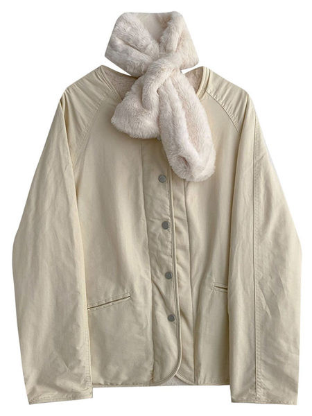 Női kabát tológallérral és gombokkal