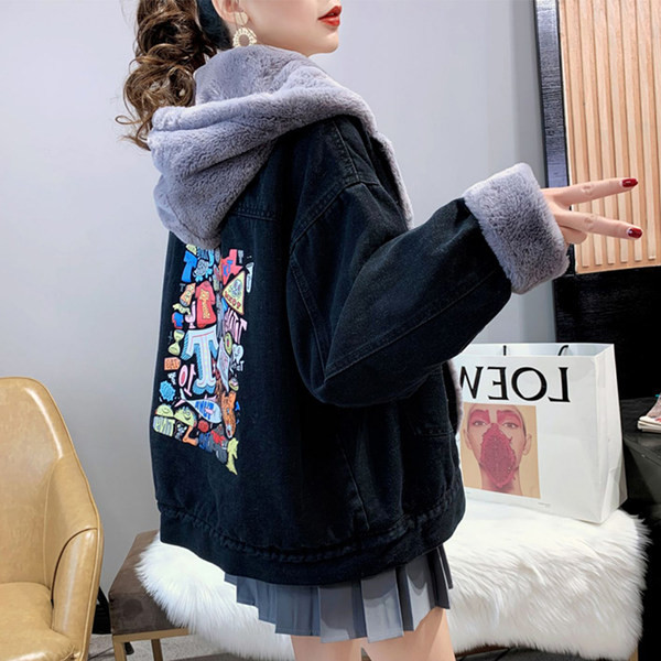 Női farmerdzseki hátul és lefelé rátéttel