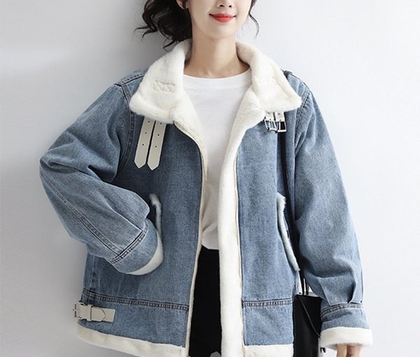 Női téli farmerdzseki meleg béléssel - kék színű