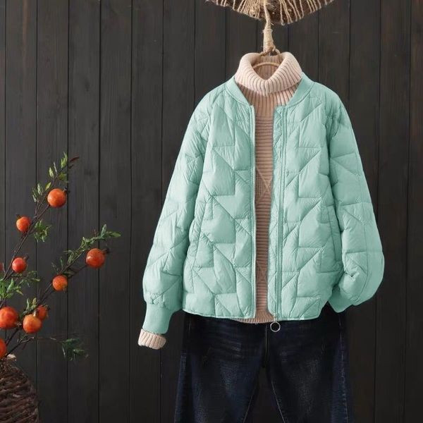 Női kabát cipzárral több színben