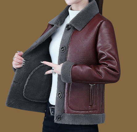 Női műbőr kabát meleg béléssel - két modell