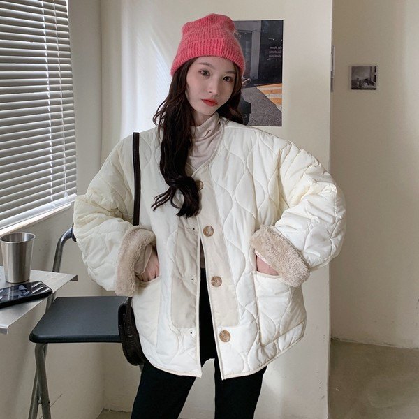 Geaca de iarna de dama cu nasturi in trei culori