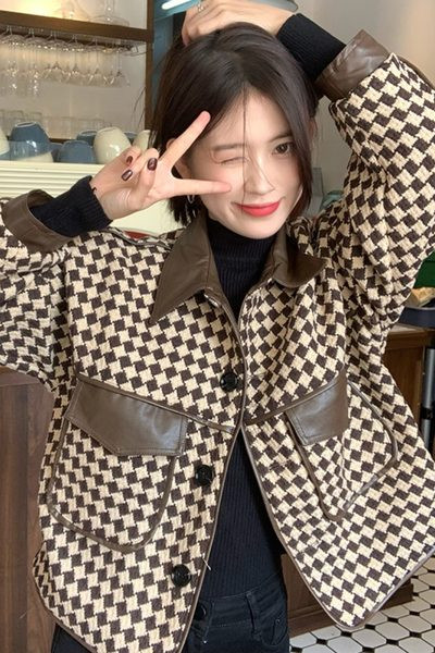 Retro modell női rövid kabát klasszikus gallérral