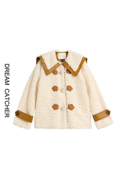 Női kabát klasszikus gallérral és gombokkal