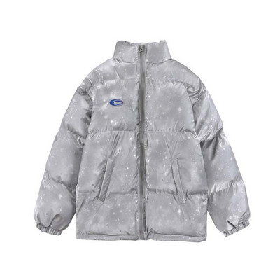 Női téli kabát zsebekkel és magas gallérral