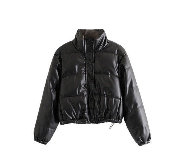 Női kabát magas galléros zsebbel és cipzárral