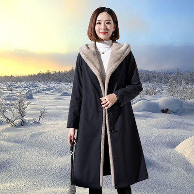 Μακρύ χειμωνιάτικο παλτό με ζεστή πουπουλένια φόδρα και κουκούλα