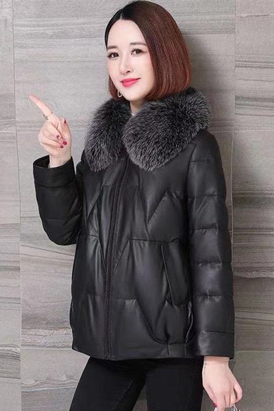 Női kabát tológallérral és zsebekkel